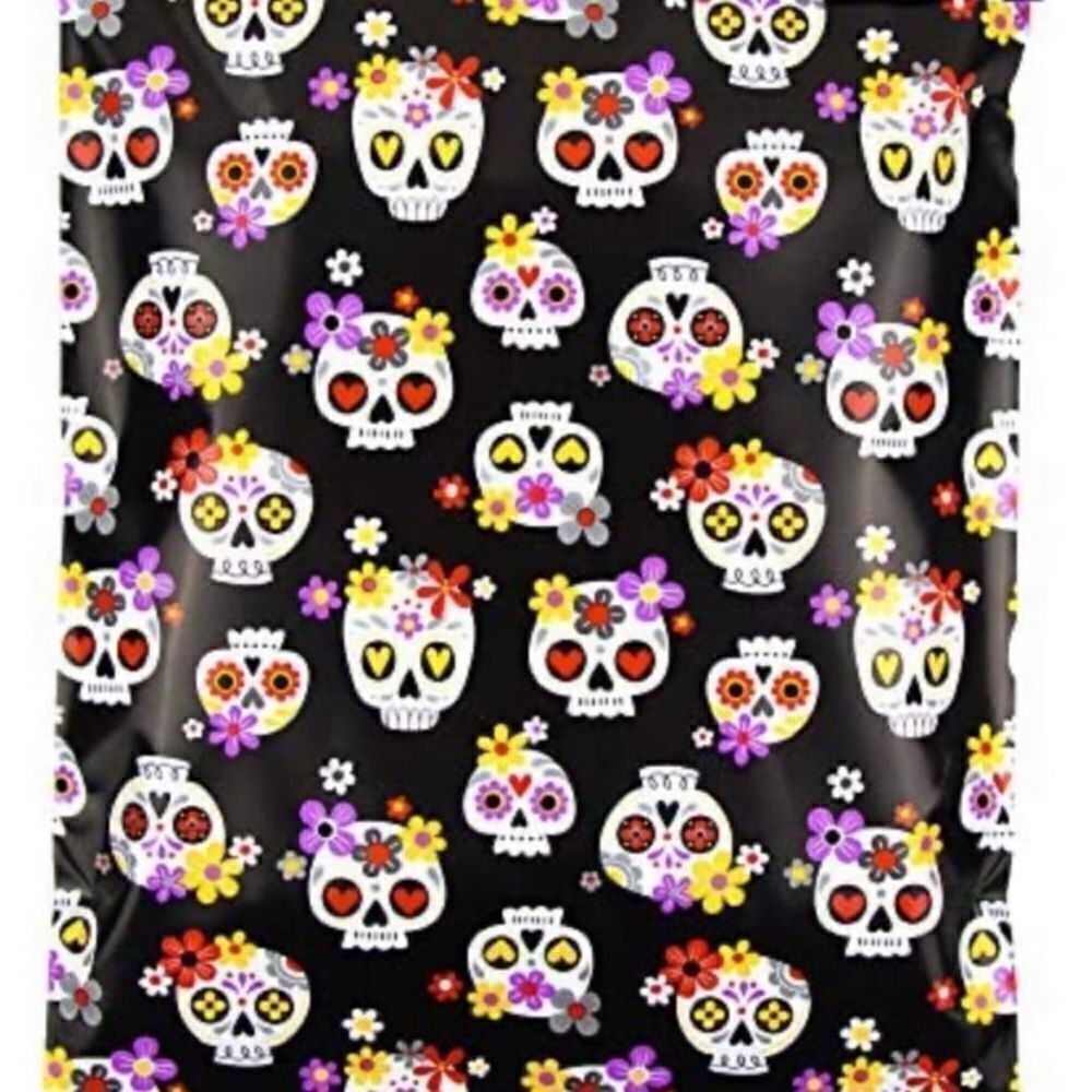 Poly Mailers 14.5x19 10x13 sizes 40 poly mailers 40 stickers